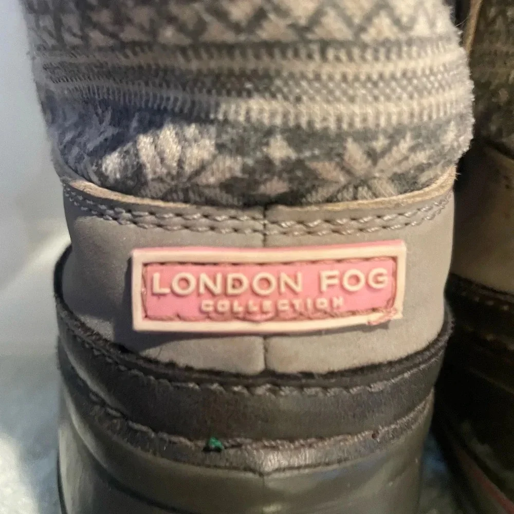 London Fog winter boots girls gray with/pink trim with faux fur lining size 12